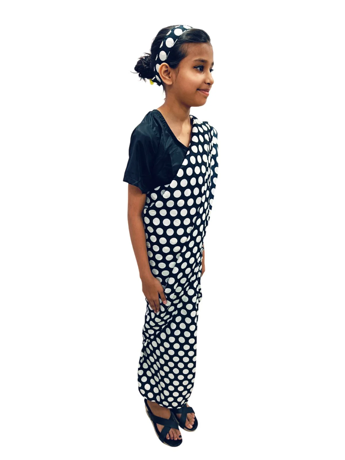 Black Retro Polka Dot Saree Costume for Girls | Ready-to-Wear Saree with Blouse & Hairband | 70s Bollywood Fancy Dress for Theme Parties & School Functions - Image 2