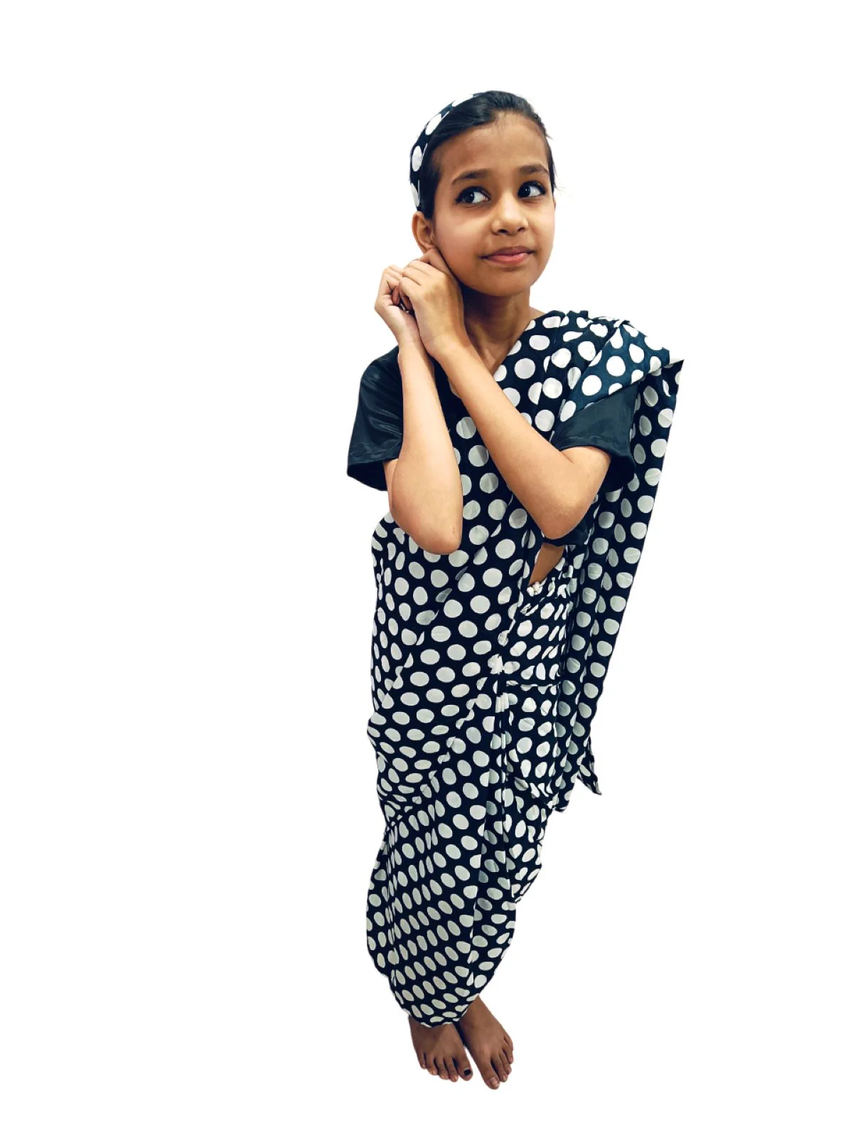 Black Retro Polka Dot Saree Costume for Girls | Ready-to-Wear Saree with Blouse & Hairband | 70s Bollywood Fancy Dress for Theme Parties & School Functions - Image 5