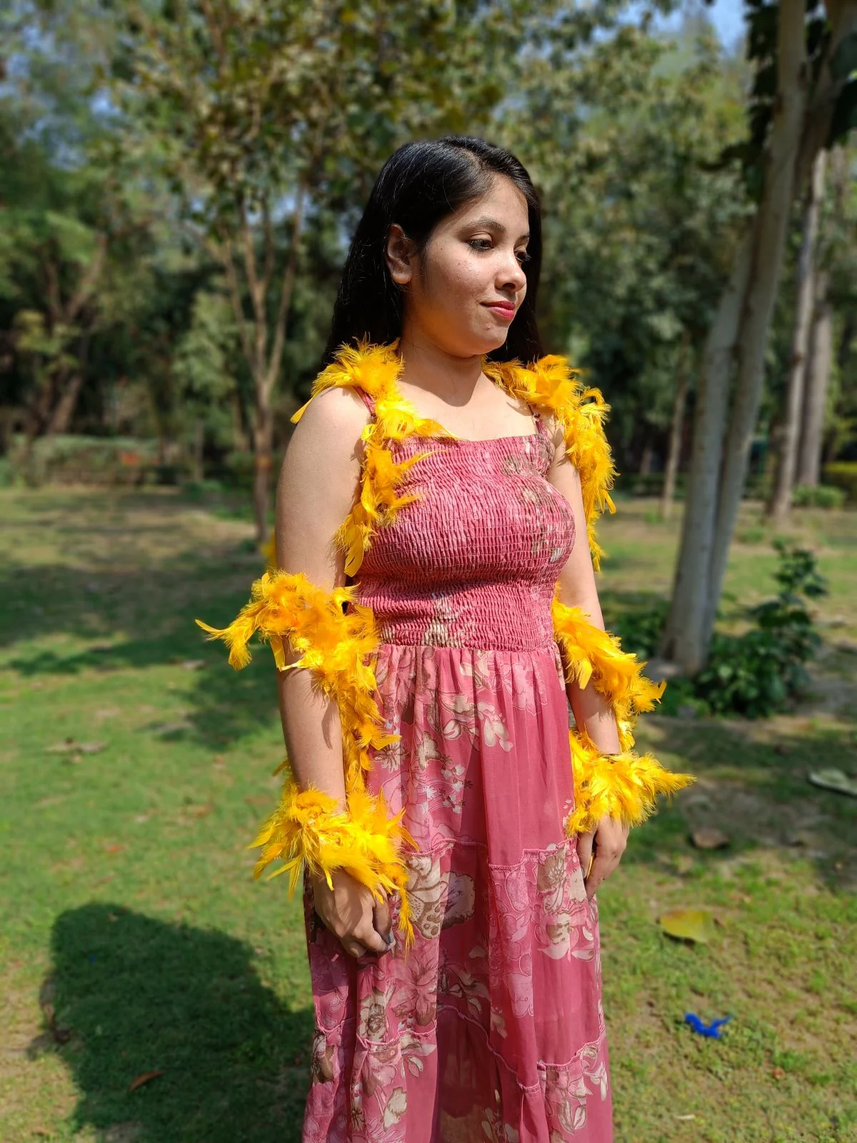 Fluffy Feather Boa Stole | Soft Feathers Scarf Evening Dress Accessory for Girls | Perfect for Dance Accessory, Costume Parties & Stylish Feather Dress Look - Image 13