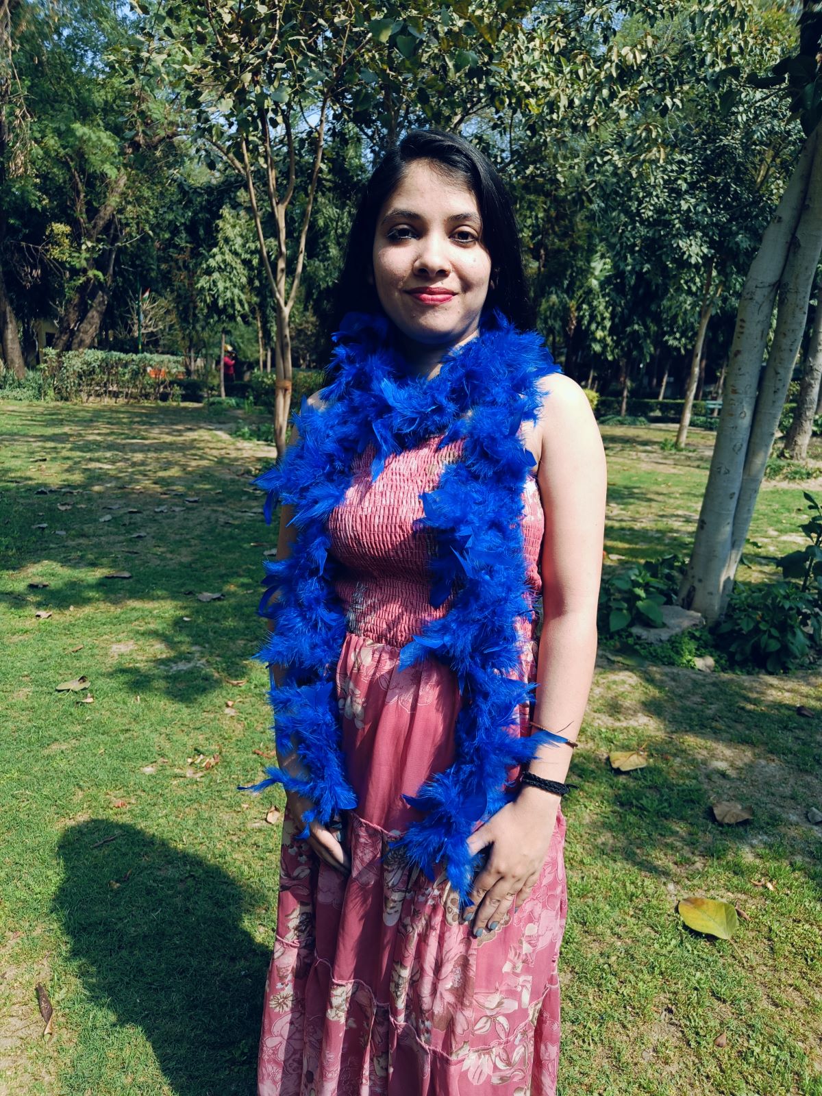 Fluffy Feather Boa Stole | Soft Feathers Scarf Evening Dress Accessory for Girls | Perfect for Dance Accessory, Costume Parties & Stylish Feather Dress Look - Image 16