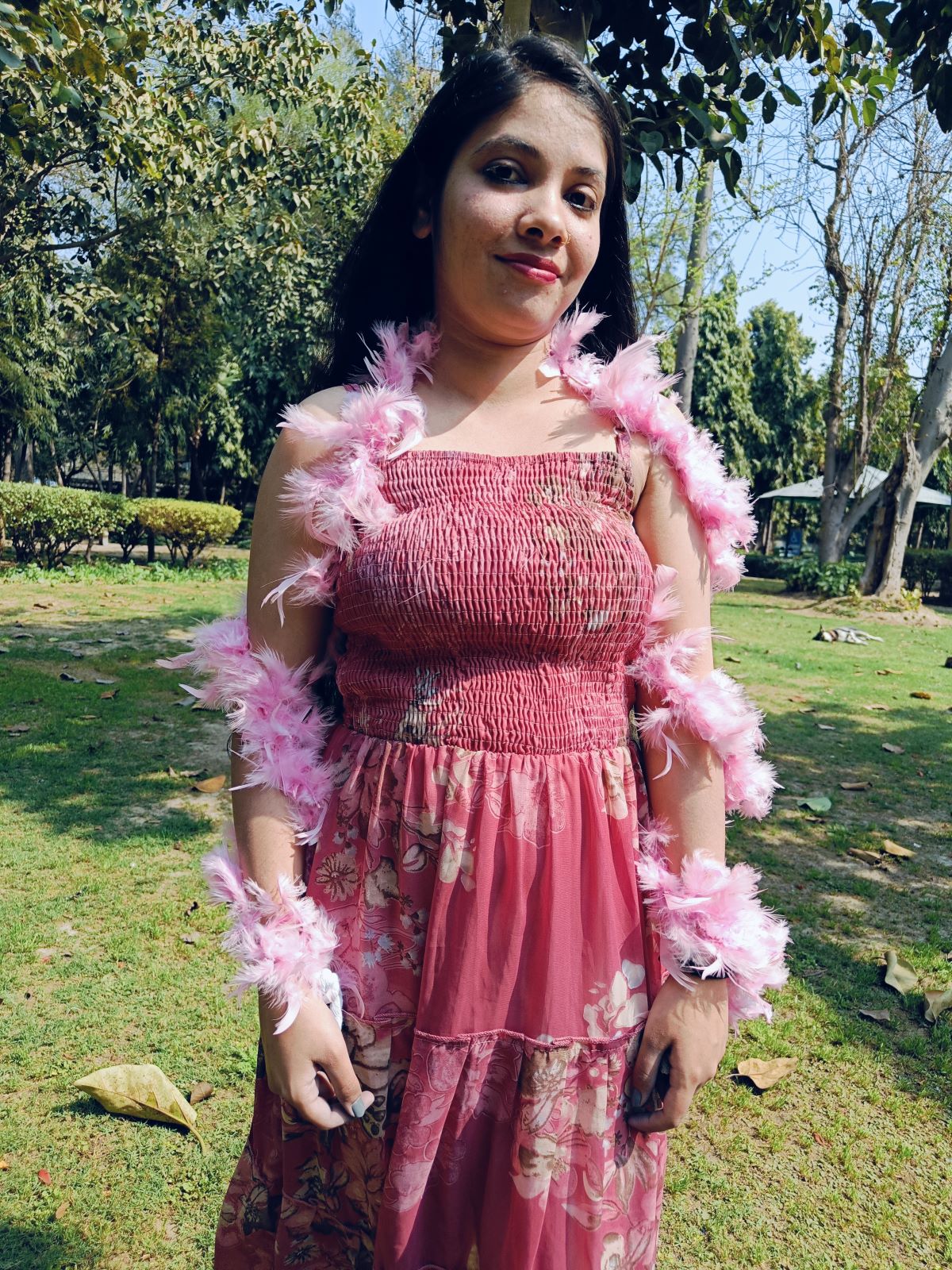 Fluffy Feather Boa Stole | Soft Feathers Scarf Evening Dress Accessory for Girls | Perfect for Dance Accessory, Costume Parties & Stylish Feather Dress Look - Image 5