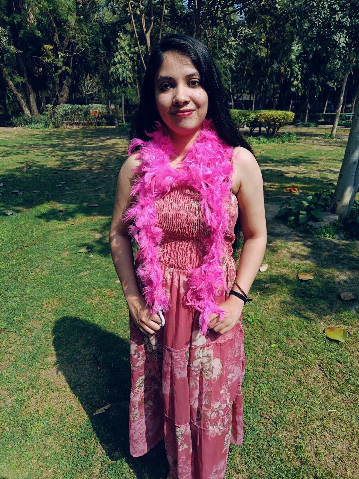 Fluffy Feather Boa Stole | Soft Feathers Scarf Evening Dress Accessory for Girls | Perfect for Dance Accessory, Costume Parties & Stylish Feather Dress Look - Image 7