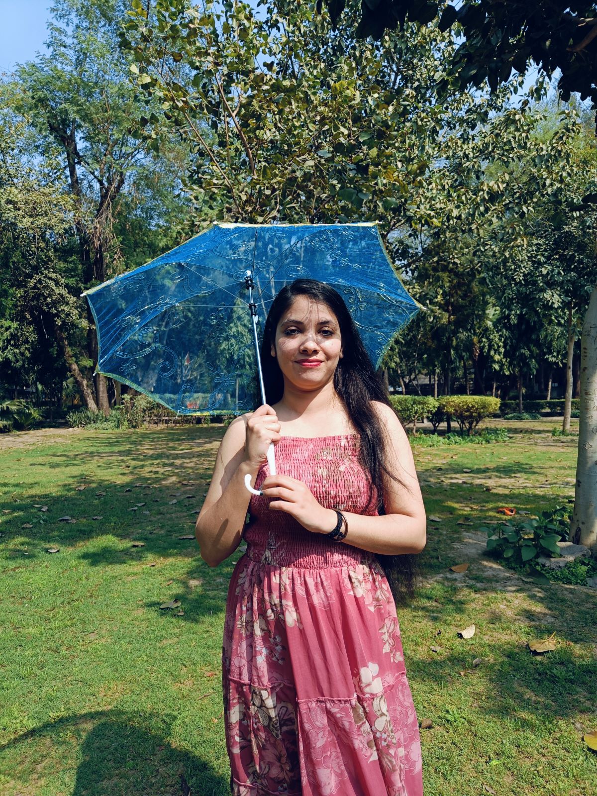 Net Parasol Umbrella with Embroidery – Kids & Adults Costume Accessories for Photoshoots, Decorations & Special Occasions - Image 22
