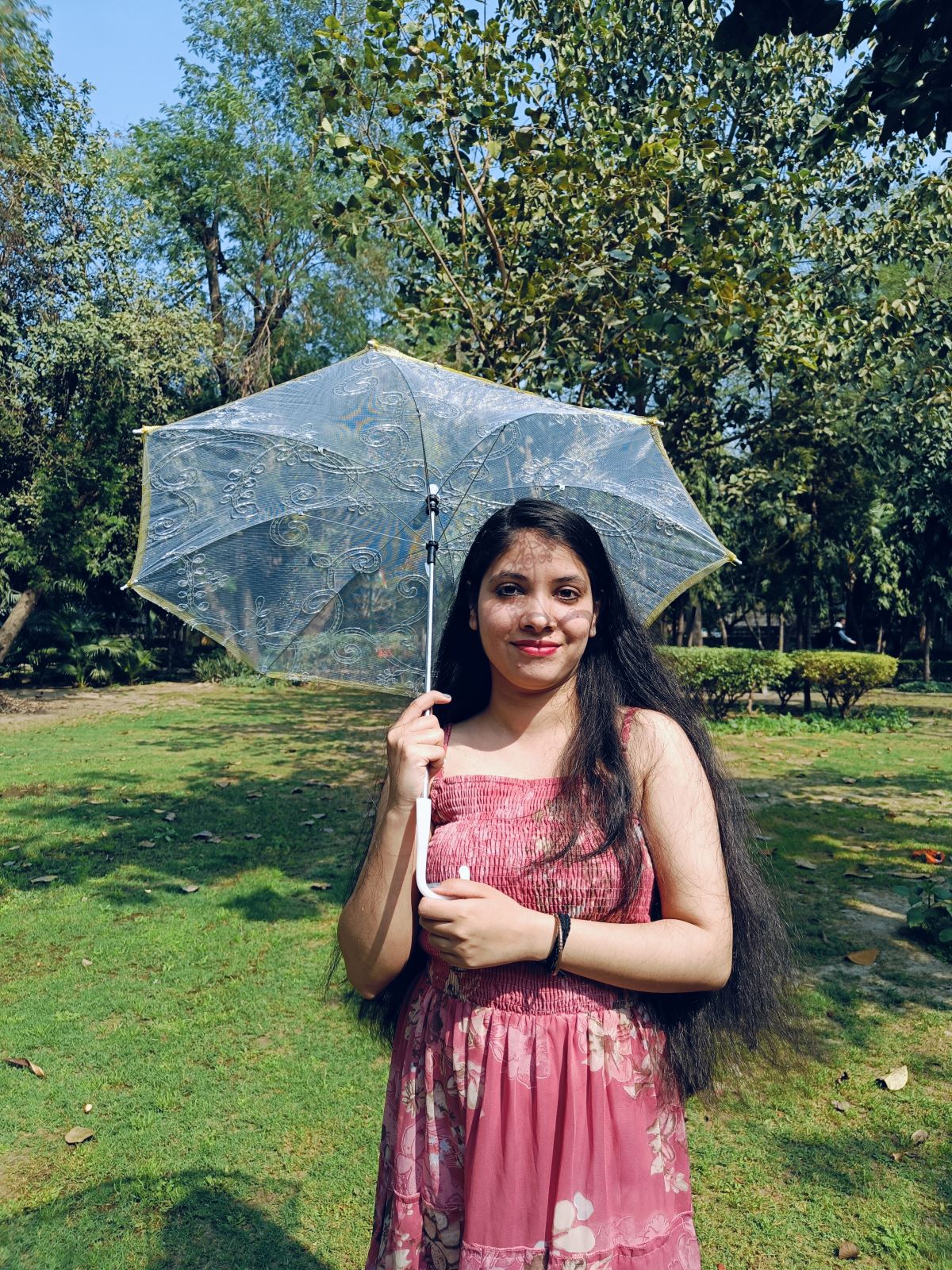 Net Parasol Umbrella with Embroidery – Kids & Adults Costume Accessories for Photoshoots, Decorations & Special Occasions - Image 25