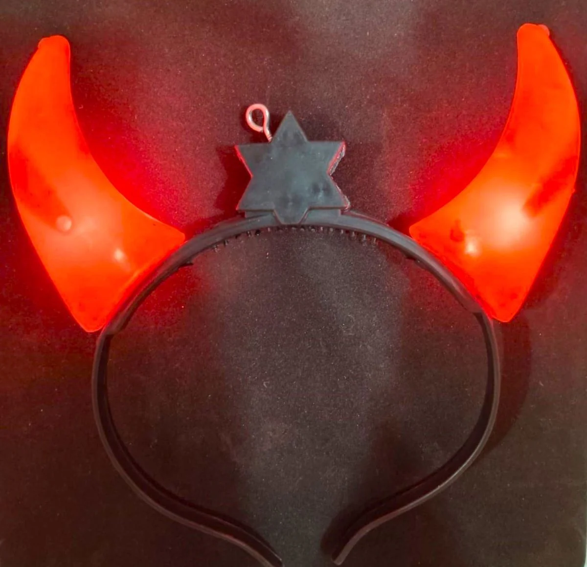 Dracula Vampire Devil LED Horns Headband for Kids – Light-Up Halloween Accessory with On/Off Button (Black/Red) - Image 4