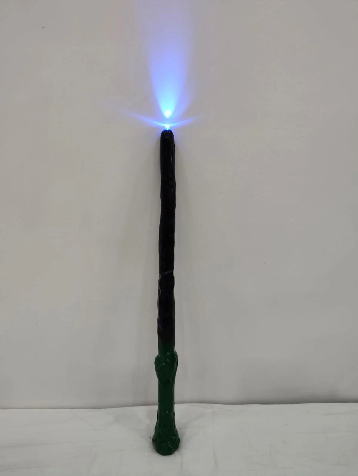 Hary Film Magical Elder Wand for Kids – 14 Inch Wizard Wand with Blue Light & Sound | Fancy Dress Accessory Toy for Boys & Girls | Role Play, Cosplay, Party Prop - Image 3