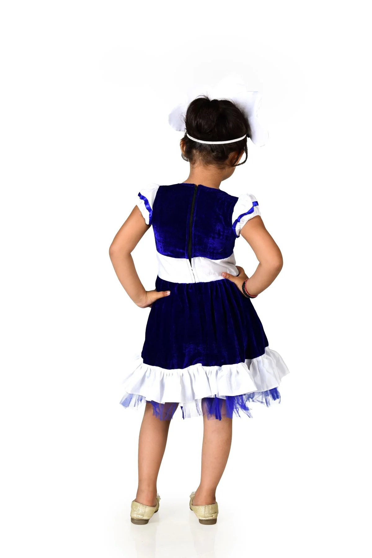 BookMyCosstume Russian Girl Poneva International World Costume for Girl Kids and Adult Fancy Dress Dostume - Image 4